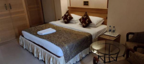 HOTEL DECCAN ROYAALE